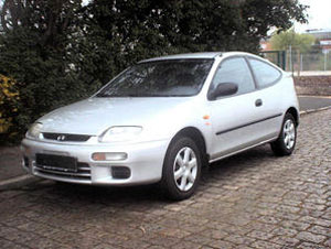 Mazda 323C 1.8 i 16V Hatchback